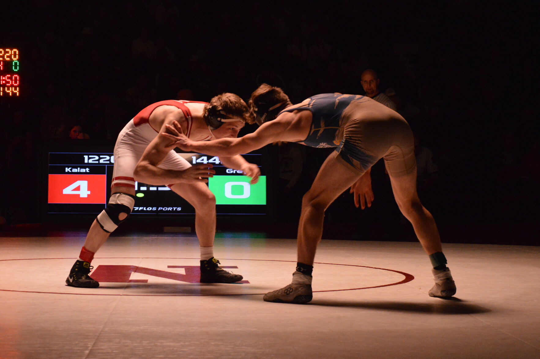 Roundup: Tide wrestlers rise to the occasion